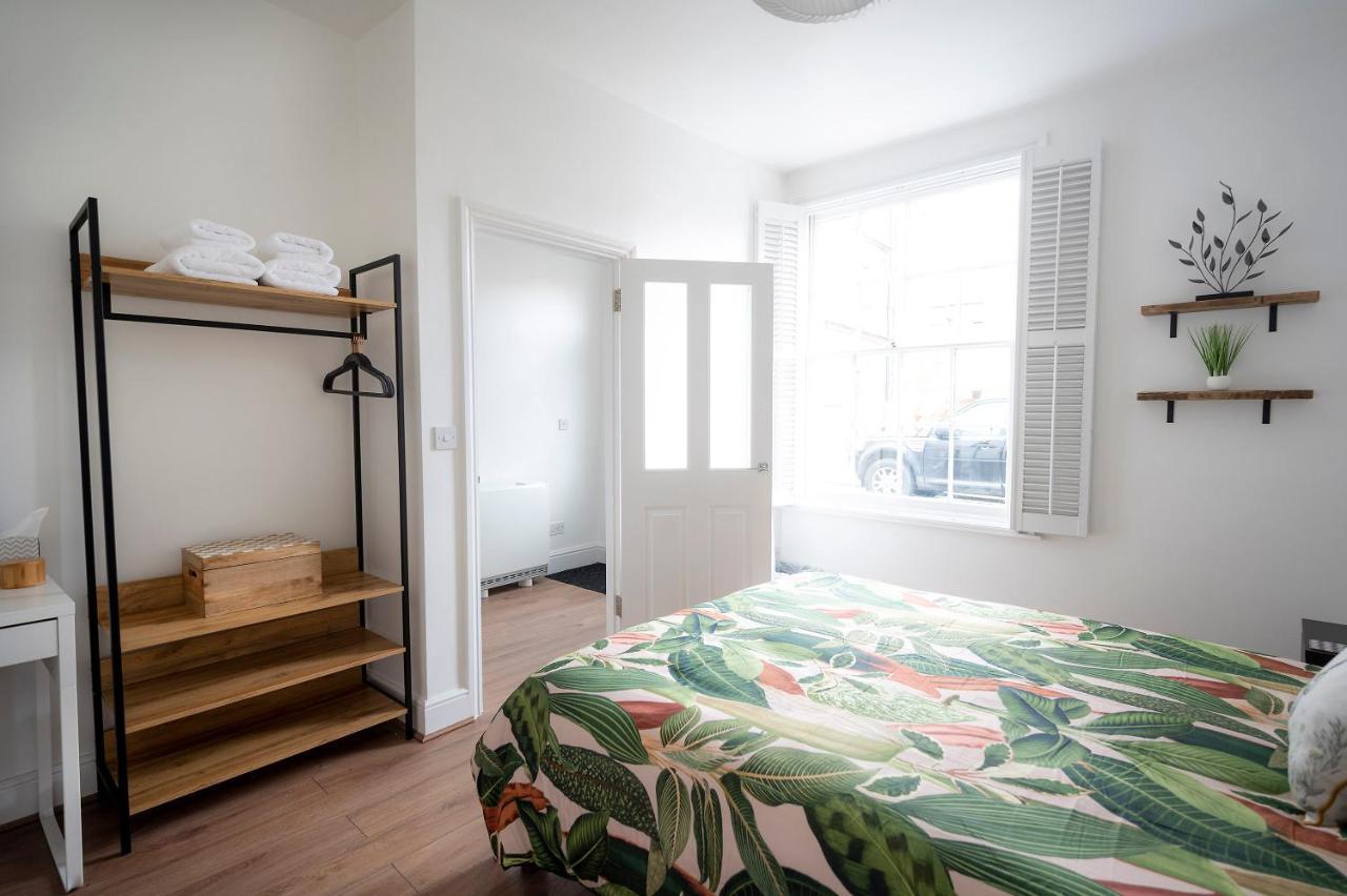 The Teapot Cottage In Town Centre Free Parking Стратфорд-апон-Эйвон Экстерьер фото