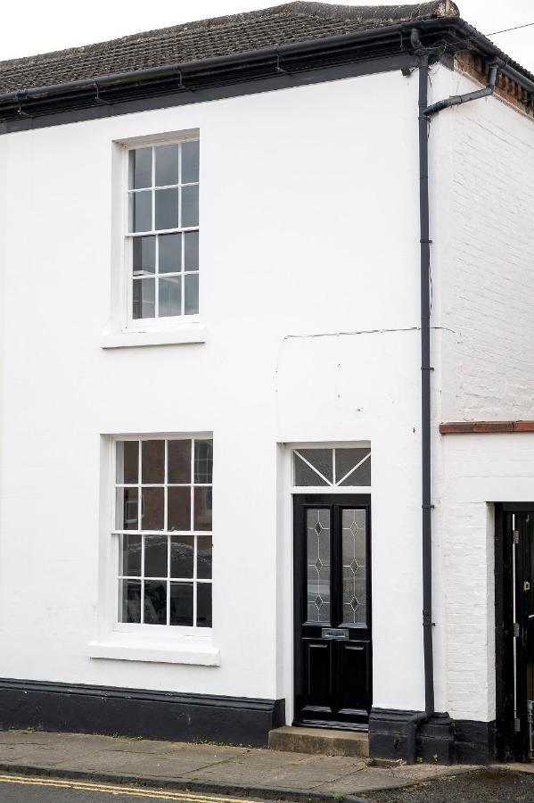 The Teapot Cottage In Town Centre Free Parking Стратфорд-апон-Эйвон Экстерьер фото